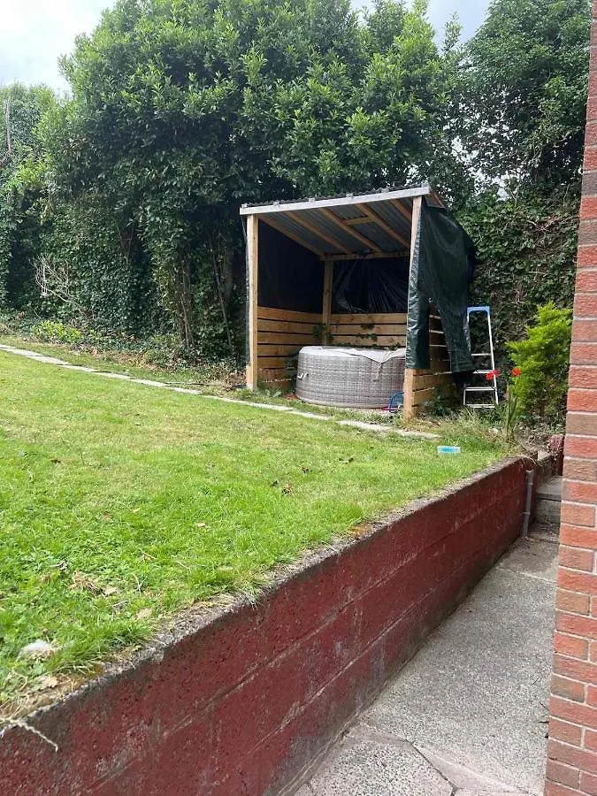 Belfast Private Room, En-Suite & Own Access 度假居